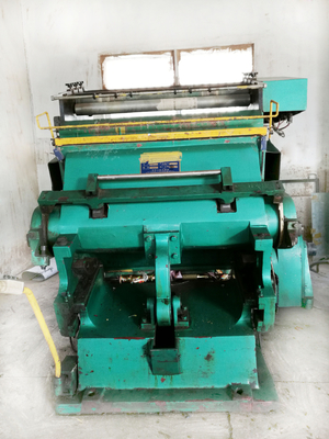 Hj-1500T αποτυπώνοντας τη μηχανή 1500*1050mm σε ανάγλυφο πίνακας διαμόρφωσης 150T