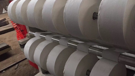 Έγγραφο της Kraft που σκίζει τη μηχανή 10-500m/Min 1200mm Rewinder
