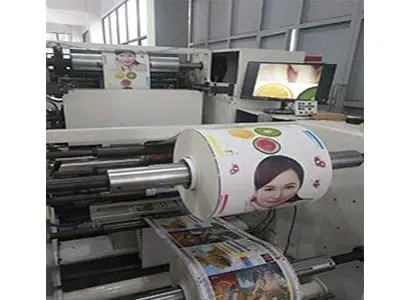 Η μη υφαμένη μηχανή εκτύπωσης Flexo 4 χρώματος (κεντρικός τύπος τυμπάνων) 200m/Min, 4 χρωματίζει τη μη υφαμένη μηχανή εκτύπωσης Flexo 8 χρώματα